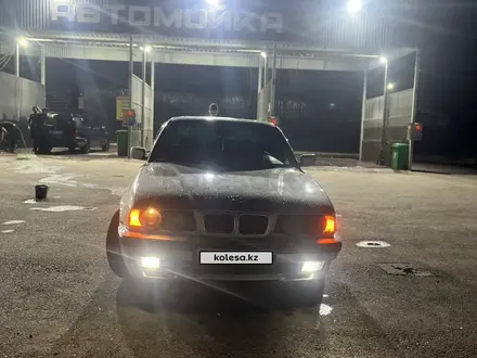 BMW 525 1993 года за 1 500 000 тг. в Шымкент