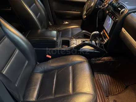 Porsche Cayenne 2007 года за 7 700 000 тг. в Астана – фото 13