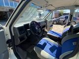 Volkswagen Multivan 2002 года за 6 500 000 тг. в Караганда – фото 3