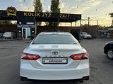 Toyota Camry 2018 года за 13 200 000 тг. в Шымкент – фото 4