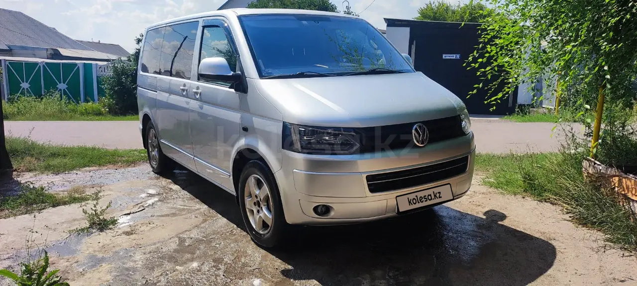 Volkswagen Multivan, 2010