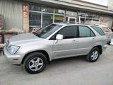 Lexus RX 300 2001 года за 5 700 000 тг. в Актау – фото 2