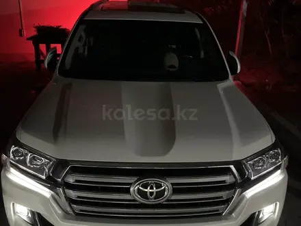 Toyota Land Cruiser 2021 года за 39 000 000 тг. в Актау