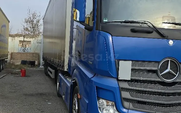 Mercedes-Benz  Actros 2018 года за 30 000 000 тг. в Алматы