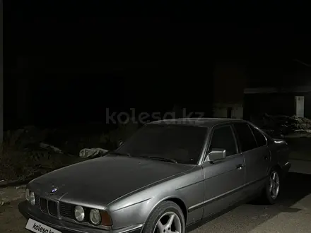 BMW 525 1991 года за 1 800 000 тг. в Атырау – фото 13