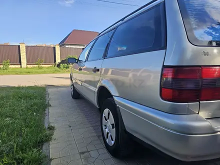 Volkswagen Passat 1995 года за 2 780 000 тг. в Костанай – фото 7