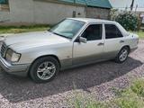 Mercedes-Benz E 280 1994 года за 2 500 000 тг. в Шу – фото 2