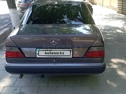 Mercedes-Benz E 200 1992 года за 1 600 000 тг. в Шымкент – фото 8