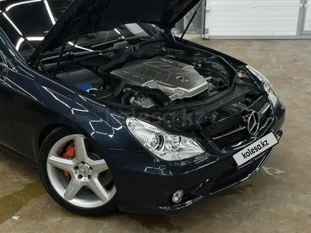 Mercedes-Benz CLS 55 AMG 2006 года за 10 000 000 тг. в Тараз – фото 19