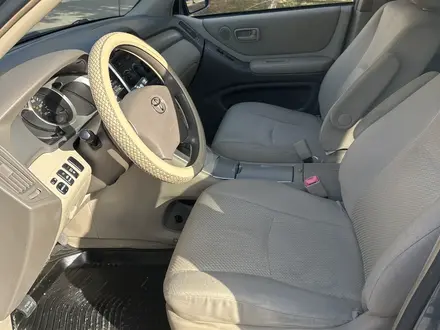 Toyota Highlander 2004 года за 8 000 000 тг. в Астана – фото 8