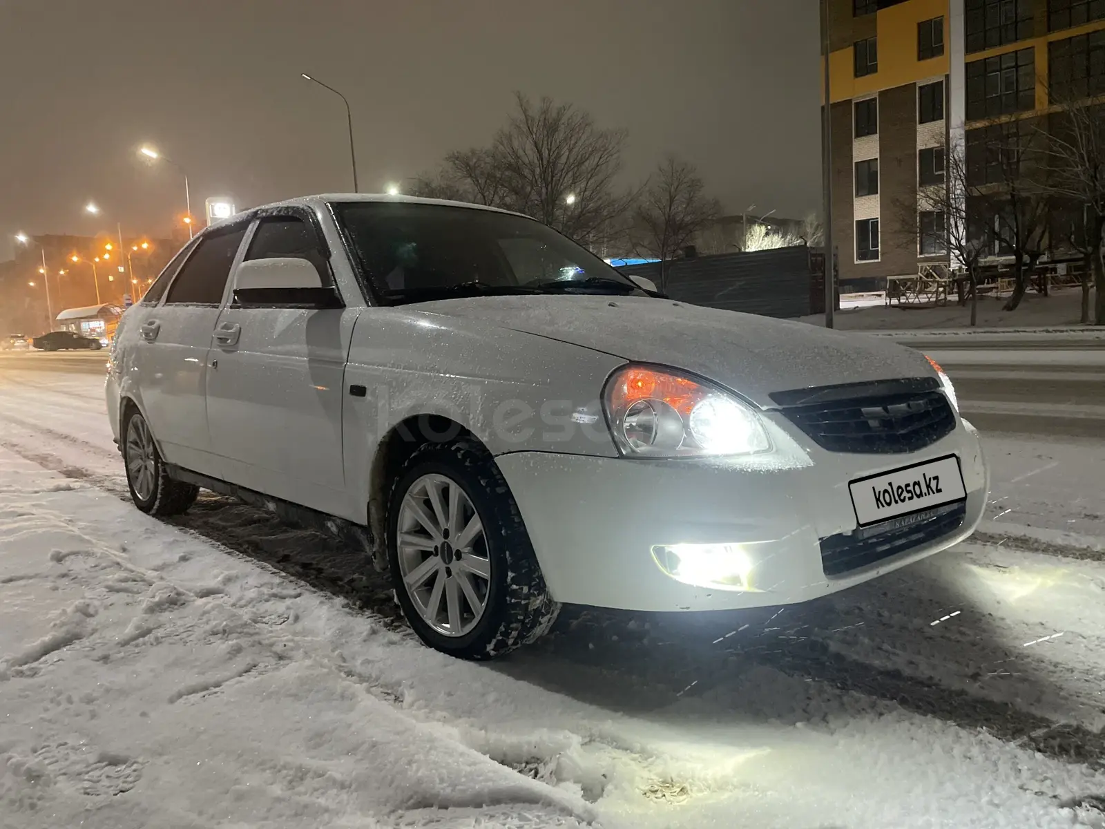 Лада Приора хэтчбек 2172