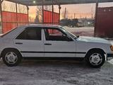 Mercedes-Benz E 200 1987 года за 1 150 000 тг. в Щучинск – фото 5