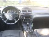 Mercedes-Benz E 320 2003 годаүшін8 500 000 тг. в Астраханка – фото 2