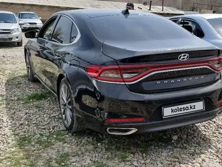 Hyundai Grandeur 2019 года за 10 900 000 тг. в Алматы – фото 2