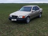 Mercedes-Benz C 180 1995 годаүшін1 600 000 тг. в Щучинск – фото 3