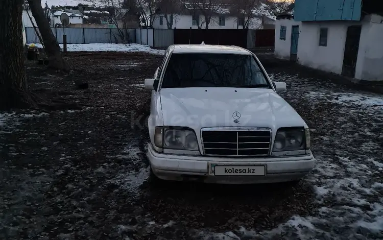 Mercedes-Benz E 200 1993 года за 1 300 000 тг. в Ушарал