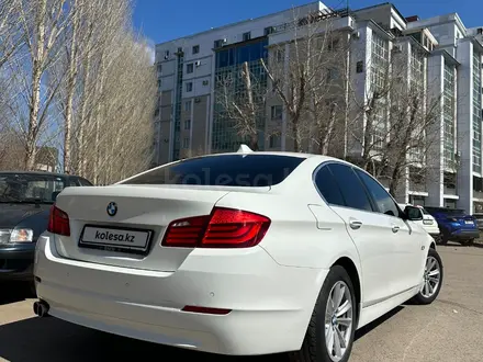 BMW 523 2011 года за 8 000 000 тг. в Астана – фото 2