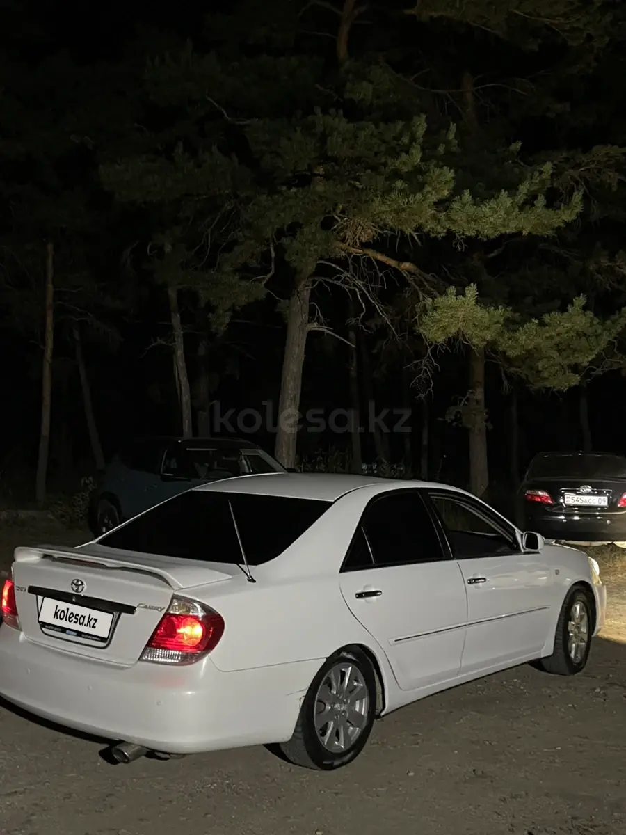 Toyota Camry, 2005