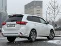 Mitsubishi Outlander 2022 годаүшін11 900 000 тг. в Алматы – фото 7