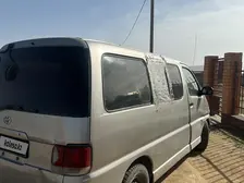 Toyota HiAce Regius, 1997