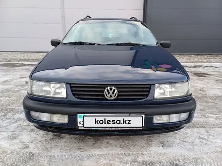 Volkswagen Passat 1994 года за 2 280 000 тг. в Караганда – фото 9