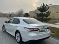 Toyota Camry 2019 годаfor14 500 000 тг. в Туркестан – фото 4