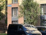 Volkswagen Multivan 2013 годаүшін19 700 000 тг. в Алматы – фото 2