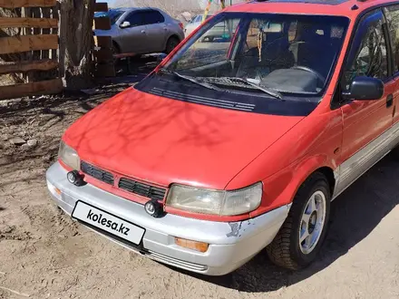 Mitsubishi Space Runner 1993 года за 1 200 000 тг. в Семей – фото 4