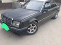 Mercedes-Benz E 230 1992 года за 900 000 тг. в Алматы – фото 4