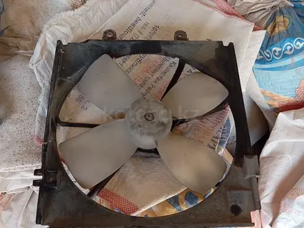 Вентилятор радиатора для мазда за 15 000 тг. в Мерке – фото 2
