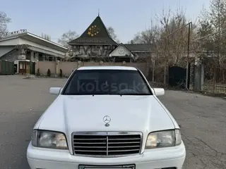 Mercedes-Benz C 280