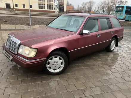 Mercedes-Benz E 200 1991 года за 2 000 000 тг. в Караганда – фото 8