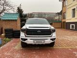 Toyota Tundra 2020 года за 24 850 000 тг. в Уральск – фото 3