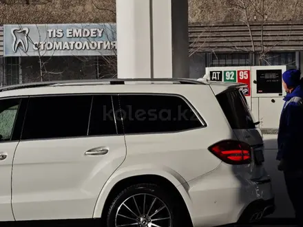 Mercedes-Benz GLS 63 AMG 2017 года за 28 000 000 тг. в Алматы – фото 18
