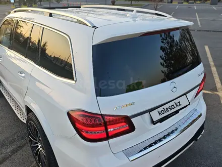 Mercedes-Benz GLS 63 AMG 2017 года за 28 000 000 тг. в Алматы – фото 26