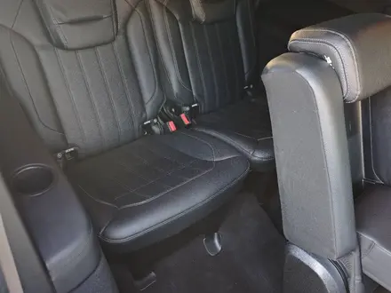 Mercedes-Benz GLS 63 AMG 2017 года за 28 000 000 тг. в Алматы – фото 27