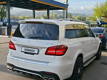 Mercedes-Benz GLS 63 AMG 2017 года за 28 000 000 тг. в Алматы – фото 2