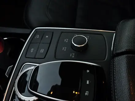 Mercedes-Benz GLS 63 AMG 2017 года за 28 000 000 тг. в Алматы – фото 31