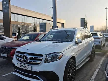 Mercedes-Benz GLS 63 AMG 2017 года за 28 000 000 тг. в Алматы – фото 35