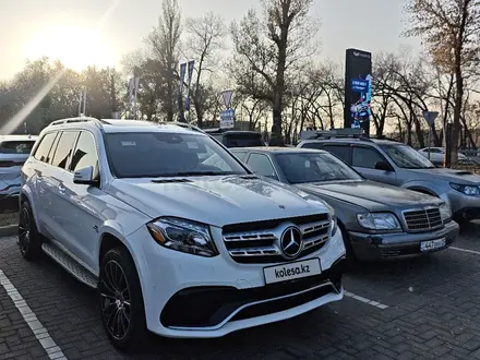 Mercedes-Benz GLS 63 AMG 2017 года за 28 000 000 тг. в Алматы – фото 36