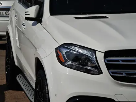 Mercedes-Benz GLS 63 AMG 2017 года за 28 000 000 тг. в Алматы – фото 6