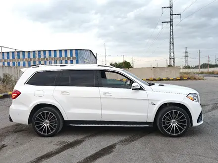 Mercedes-Benz GLS 63 AMG 2017 года за 28 000 000 тг. в Алматы – фото 54