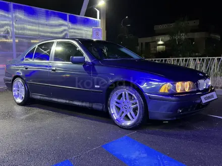 BMW 530 2001 года за 4 000 000 тг. в Алматы – фото 4