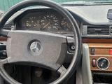 Mercedes-Benz E 250 1989 годаүшін400 000 тг. в Жолымбет – фото 3