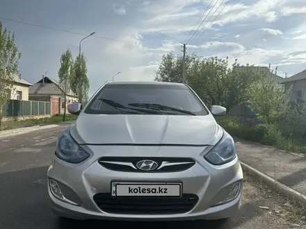 Hyundai Solaris 2013 года за 4 100 000 тг. в Туркестан – фото 3