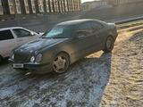 Mercedes-Benz CLK 320 2000 года за 5 200 000 тг. в Атырау – фото 2