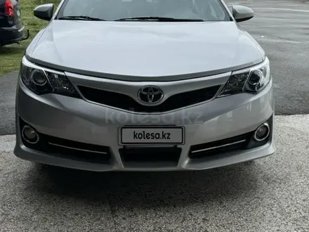 Toyota Camry 2013 года за 5 600 000 тг. в Уральск – фото 5