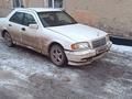 Mercedes-Benz C 180 1995 годаfor1 100 000 тг. в Караганда