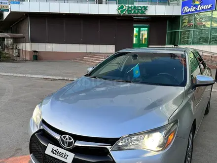 Toyota Camry 2015 года за 5 900 000 тг. в Актобе