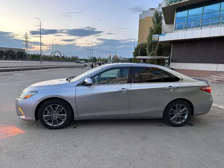 Toyota Camry 2015 года за 5 900 000 тг. в Актобе – фото 6